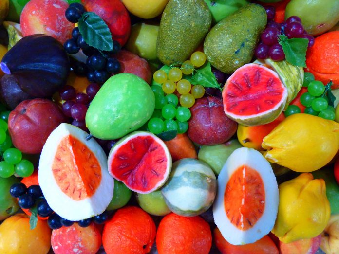 Escolher frutas para caipirinha é algo que requer cuidado. Saiba quais são as frutas ideais para obter a qualidade máxima em seu drink.
